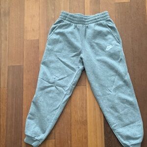 Nike Gray Sweatpants Comfortable Athleisure Wear